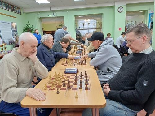 г. Тихвин Ленинградская область шахматно-шашечный клуб